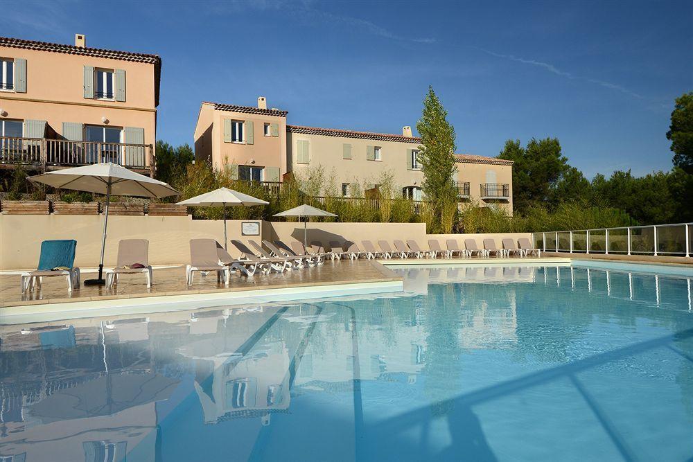 Residence Pierre & Vacances Les Coteaux De Pont-Royal Mallemort Bagian luar foto